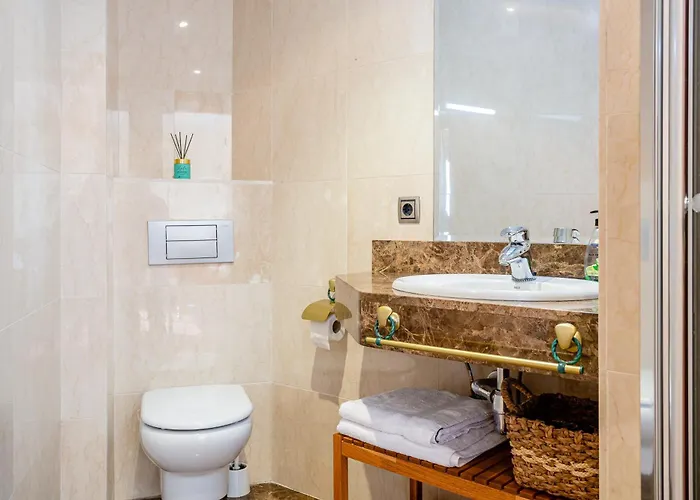 Con Infinity Pool Льорет-де-Мар