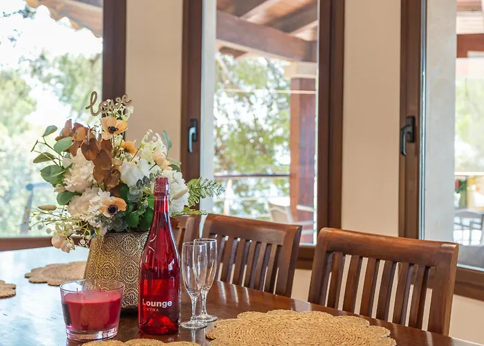 Вілла Con Infinity Pool