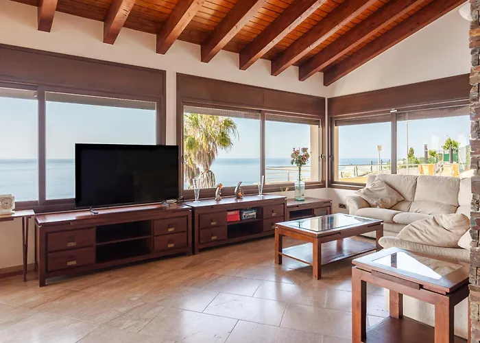 Вілла Con Infinity Pool Льорет-де-Мар