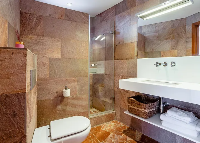 Con Infinity Pool Вілла