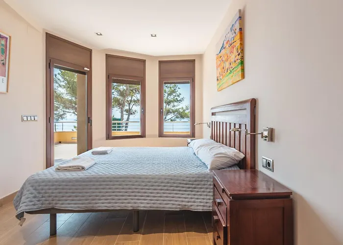 Вілла Con Infinity Pool